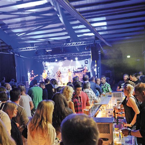 loenshalle-eventcenter-partys-veranstaltungen-ladbergen-abiball-abschlussparty-betriebsfeier-festhalle_4.jpg